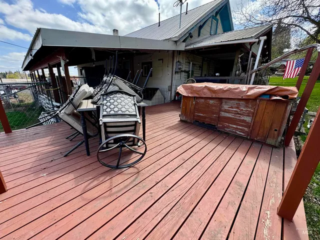 $215,000 | 412 Walnut Street, Nezperce, ID 83543