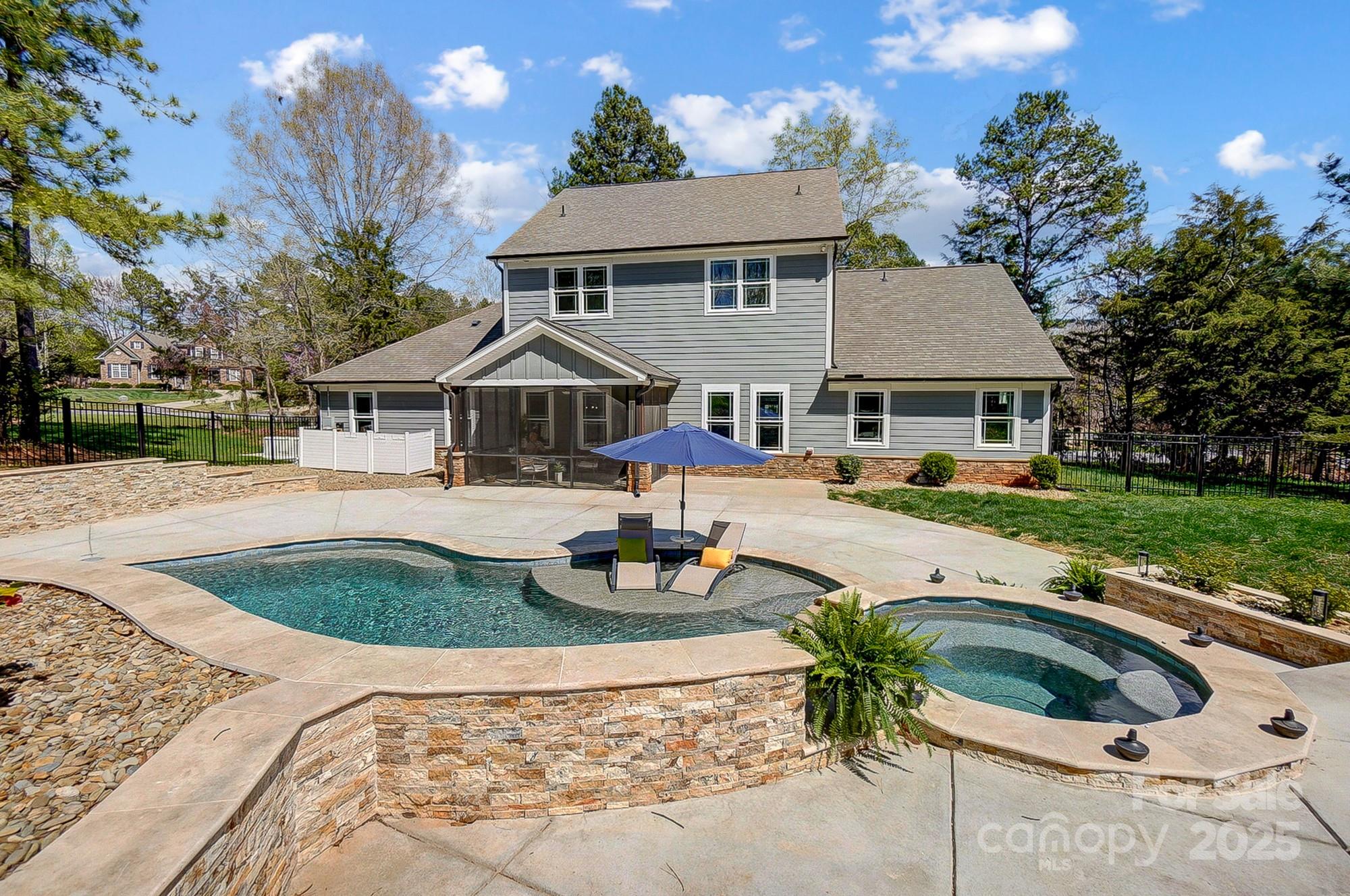 125 Arrow Point Lane Davidson, NC 28036 - Photo 3 of 48 Gallery Image 3