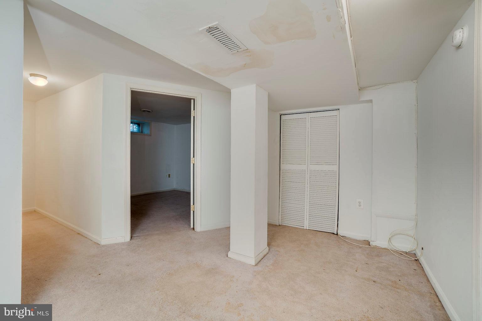 5219 Hillwell Road Baltimore, MD 21229 - Photo 21 of 44 Basement