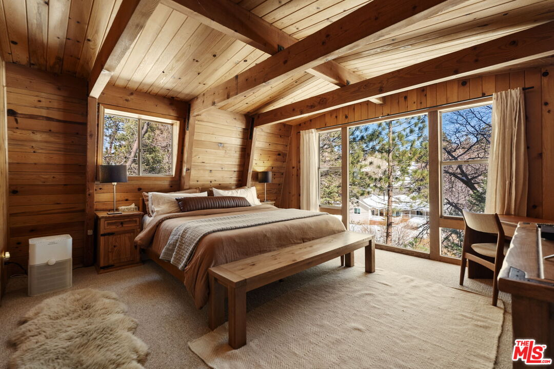 43527 Shasta Road Big Bear Lake, CA 92315 - Photo 13 of 22