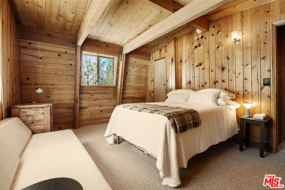 43527 Shasta Road Big Bear Lake, CA 92315 - Photo 18 of 22