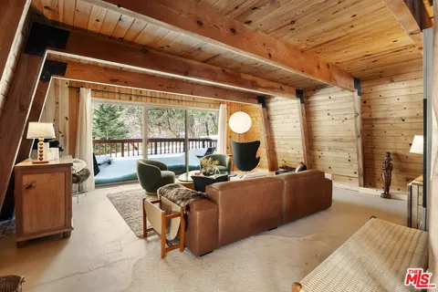 $540,000 | 43527 Shasta Road, Big Bear Lake, CA 92315