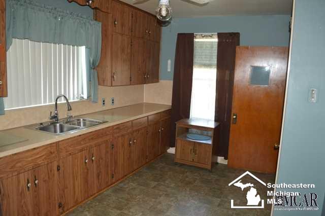 8151 Bluebush Road Maybee, MI 48159 - Photo 20 of 43