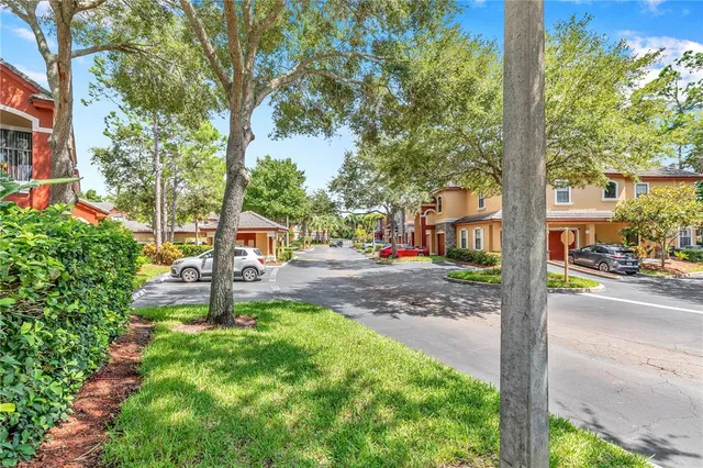 $2,050 | 2250 Portofino Place, Unit 235, Palm Harbor, FL 34683