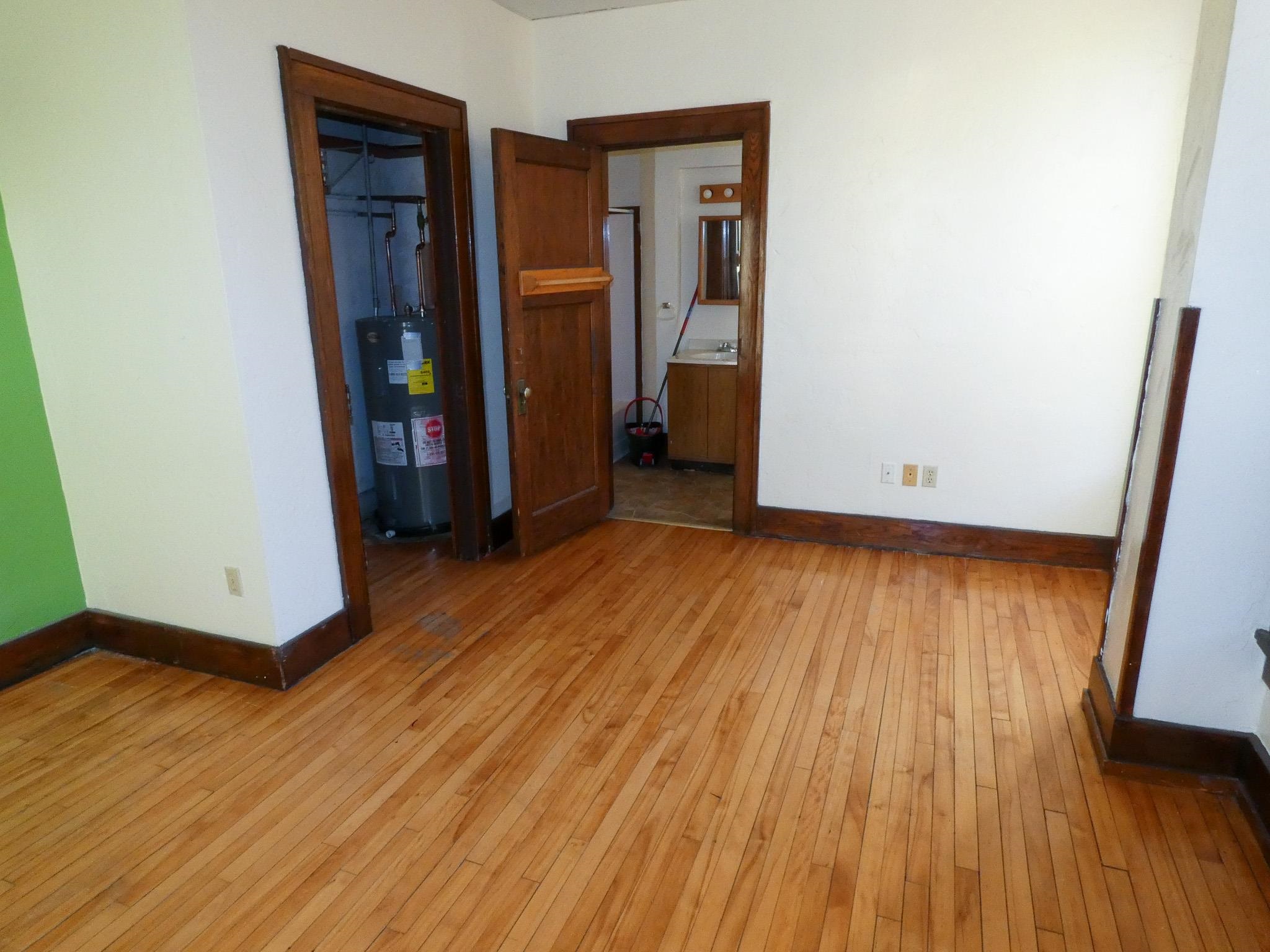 15 East Main Street Platteville, WI 53818 - Photo 5 of 16