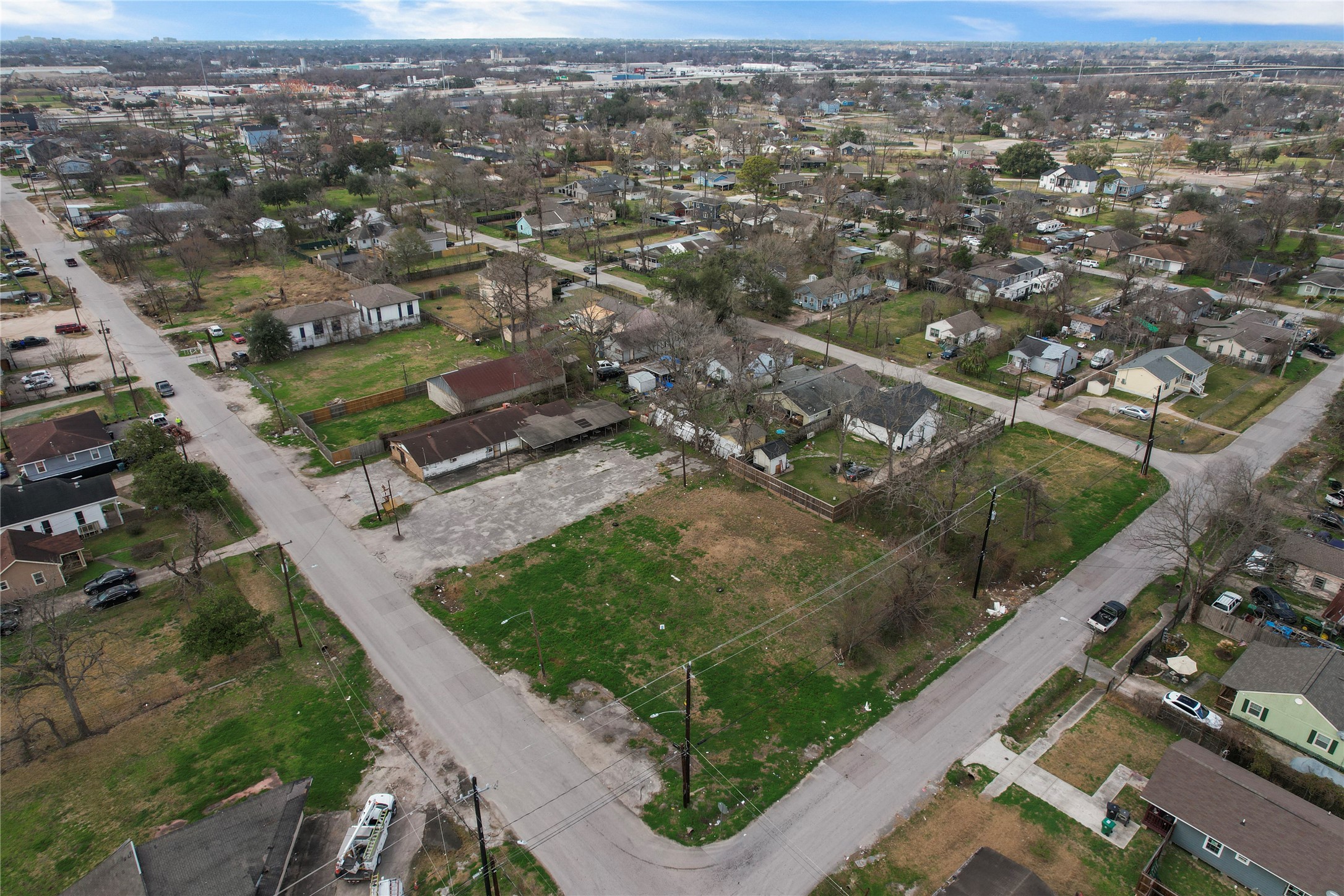 3813 Crane Street Houston, TX 77026 - Photo 3 of 8