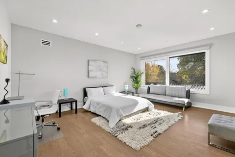 $2,275,000 | 1341 Pfingsten Road, Northbrook, IL 60062