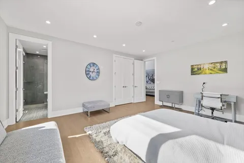 $2,275,000 | 1341 Pfingsten Road, Northbrook, IL 60062