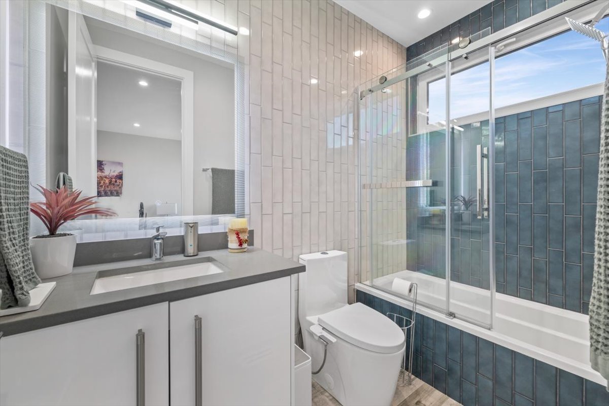 1341 Pfingsten Road Northbrook, IL 60062 - Photo 32 of 67