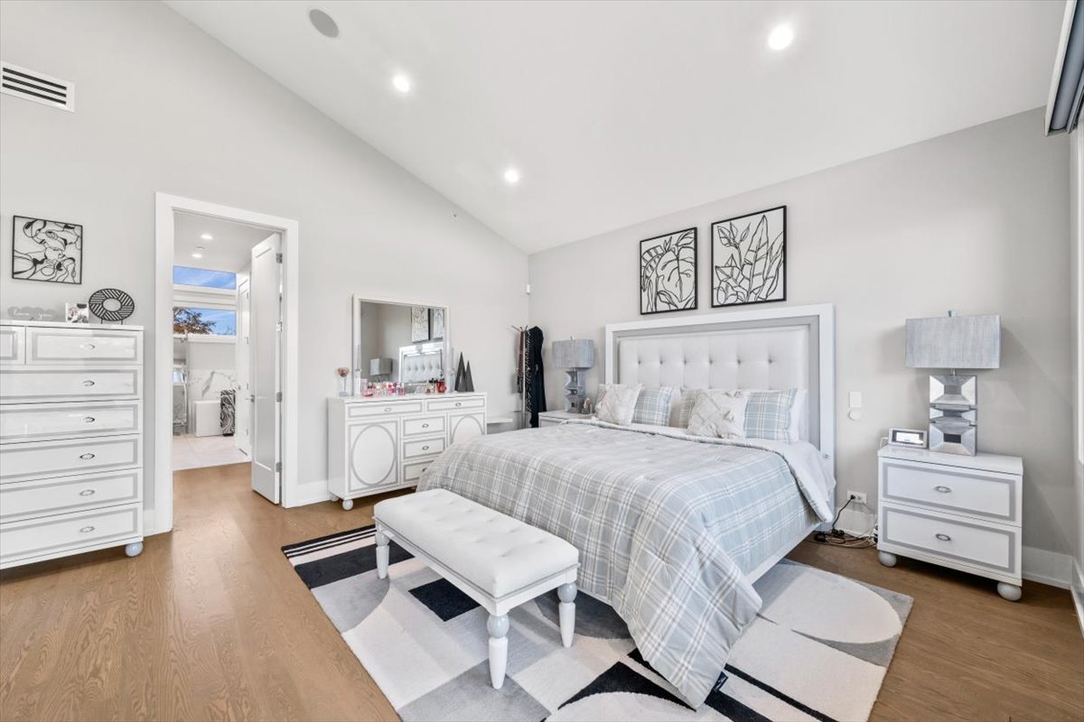 1341 Pfingsten Road Northbrook, IL 60062 - Photo 34 of 67