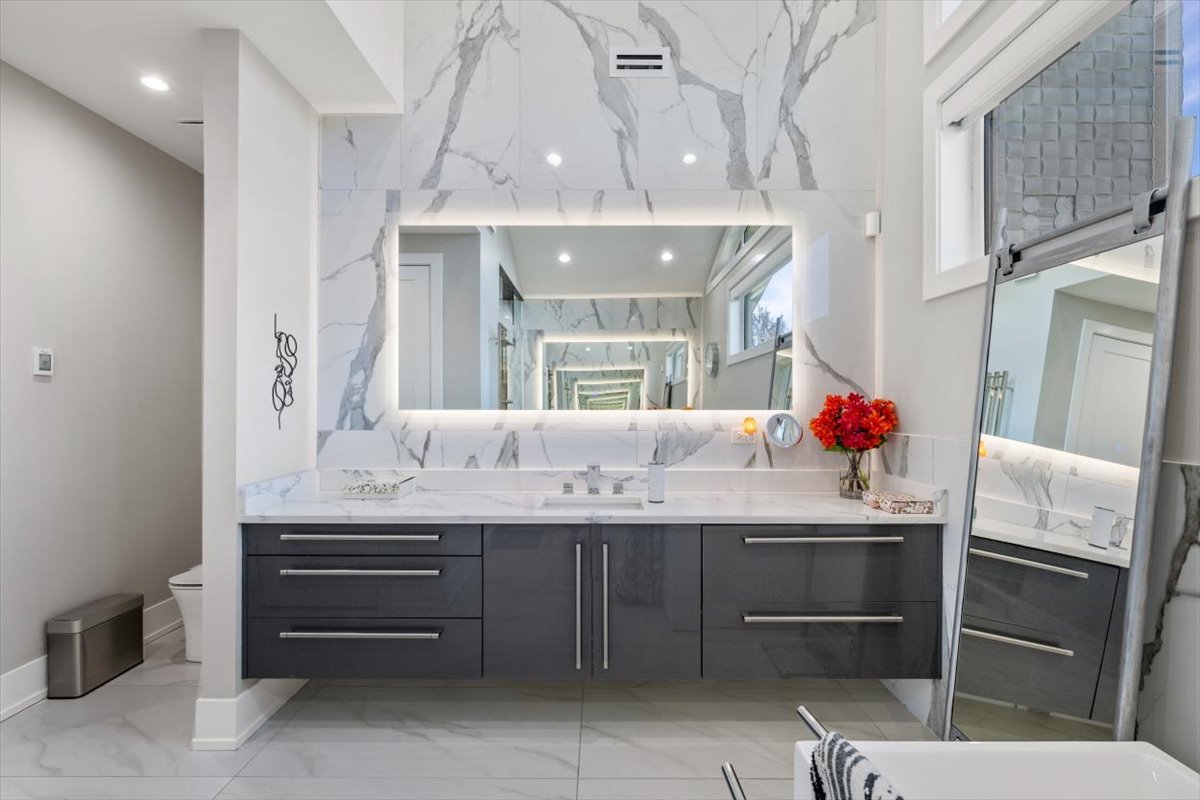 1341 Pfingsten Road Northbrook, IL 60062 - Photo 37 of 67