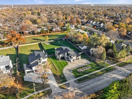 $2,275,000 | 1341 Pfingsten Road, Northbrook, IL 60062