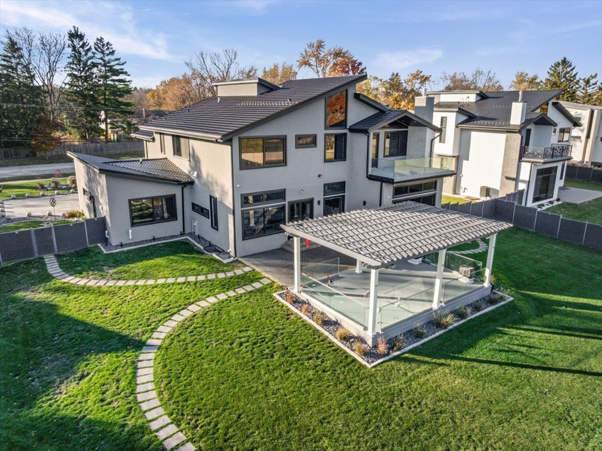 1341 Pfingsten Road Northbrook, IL 60062 - Photo 51 of 67