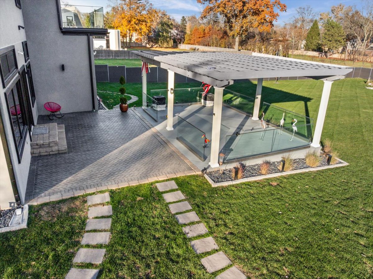 1341 Pfingsten Road Northbrook, IL 60062 - Photo 53 of 67