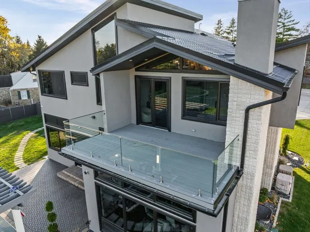 $2,495,000 | 1341 Pfingsten Road, Northbrook, IL 60062