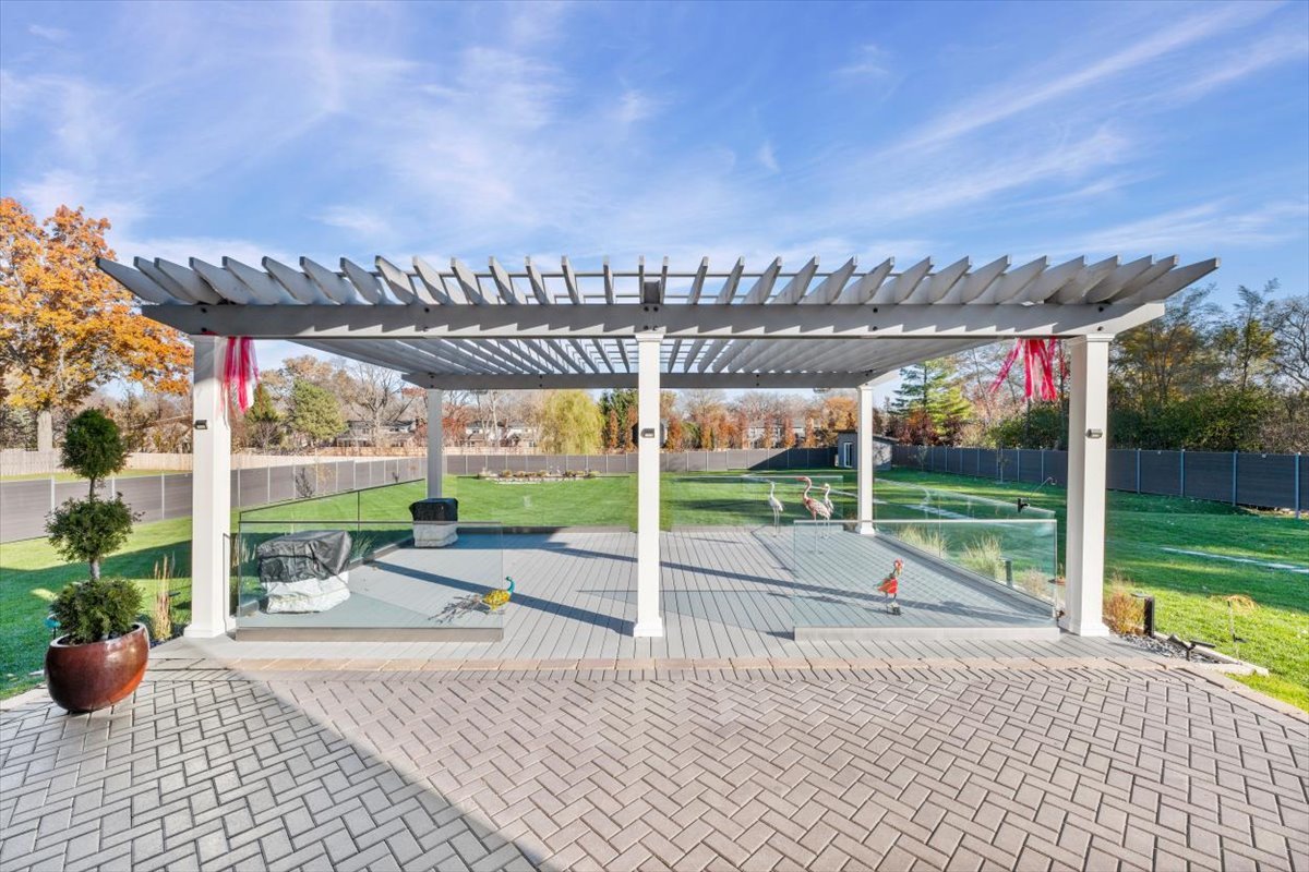 1341 Pfingsten Road Northbrook, IL 60062 - Photo 58 of 67