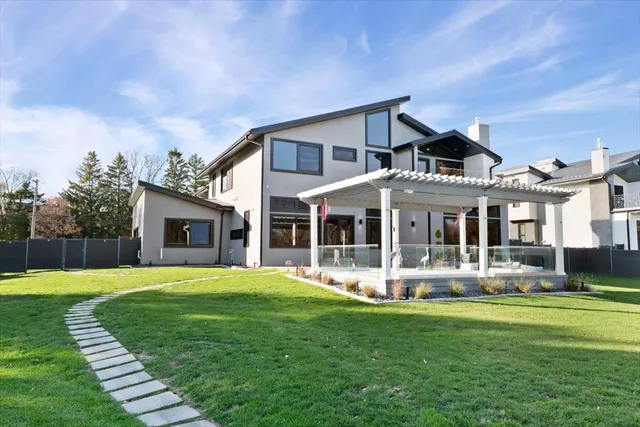 $2,495,000 | 1341 Pfingsten Road, Northbrook, IL 60062