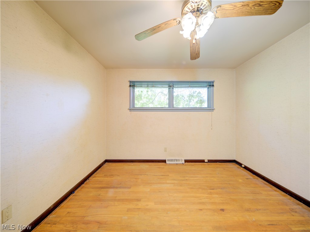28865 Eddy Road Wickliffe, OH 44092 - Photo 19 of 36 Gallery Image 19
