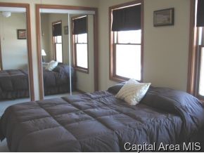 11400 Knoles Road Petersburg, IL 62675 - Photo 8 of 12 Gallery Image 8