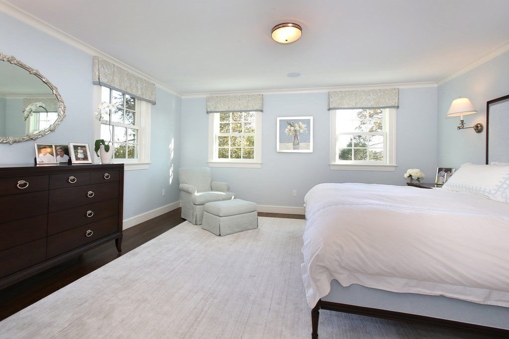 172 Chestnut Hill Road Newton, MA 02467 - Photo 23 of 42