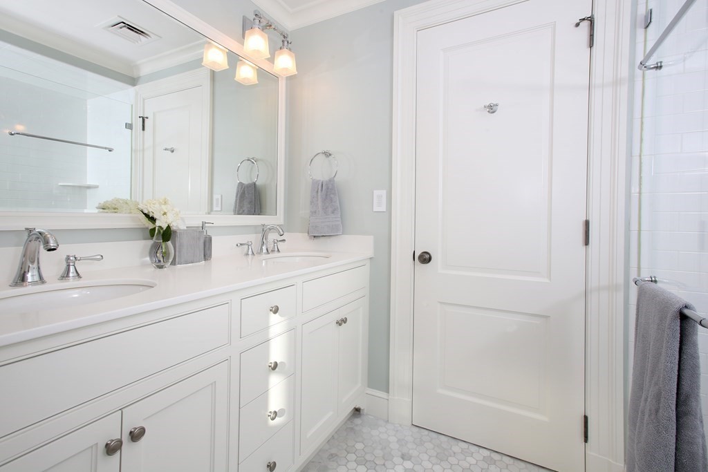 172 Chestnut Hill Road Newton, MA 02467 - Photo 28 of 42