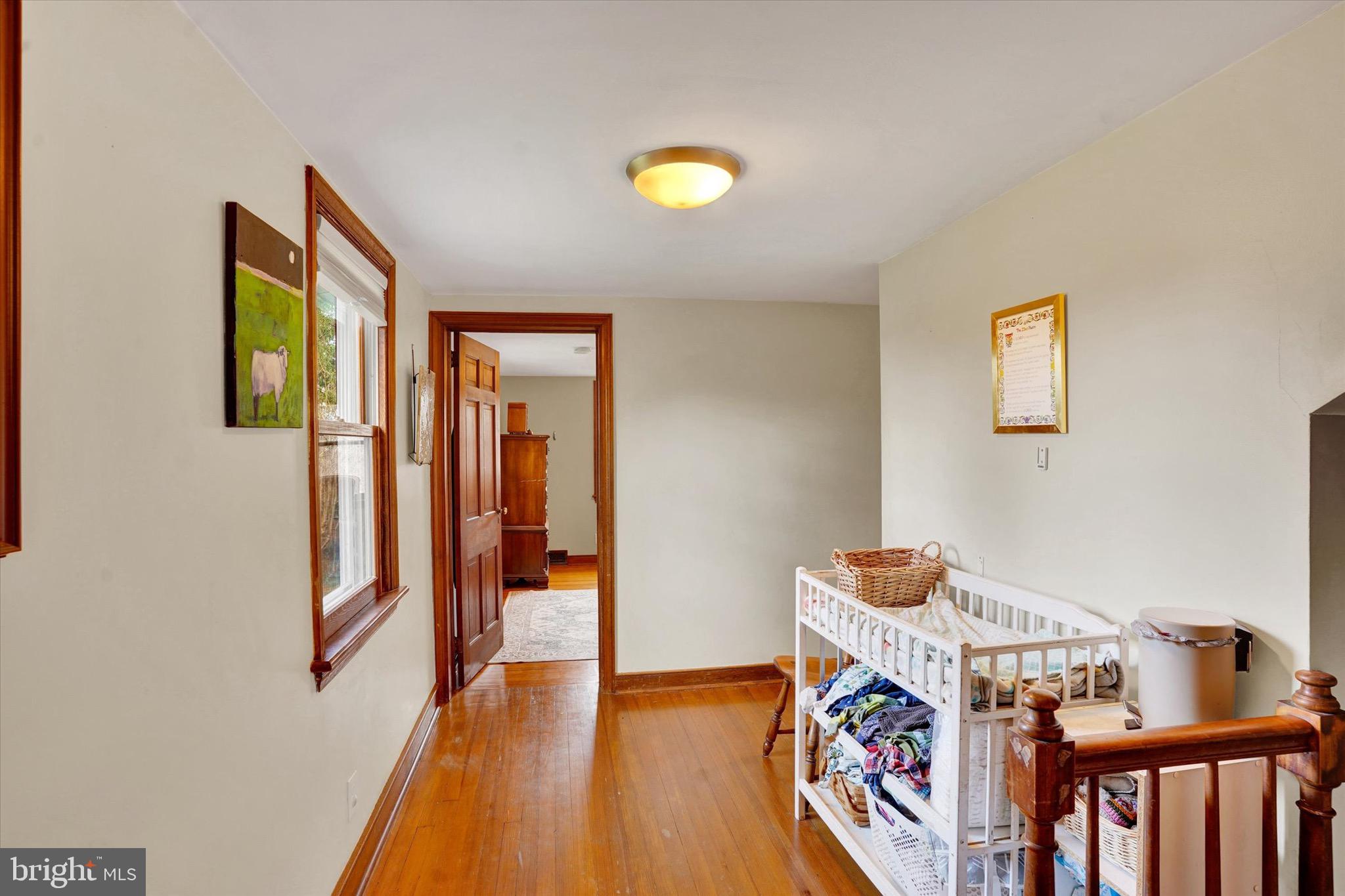 755 Fetters Mill Road Huntingdon Valley, PA 19006 - Photo 16 of 38 2nd Floor hallway