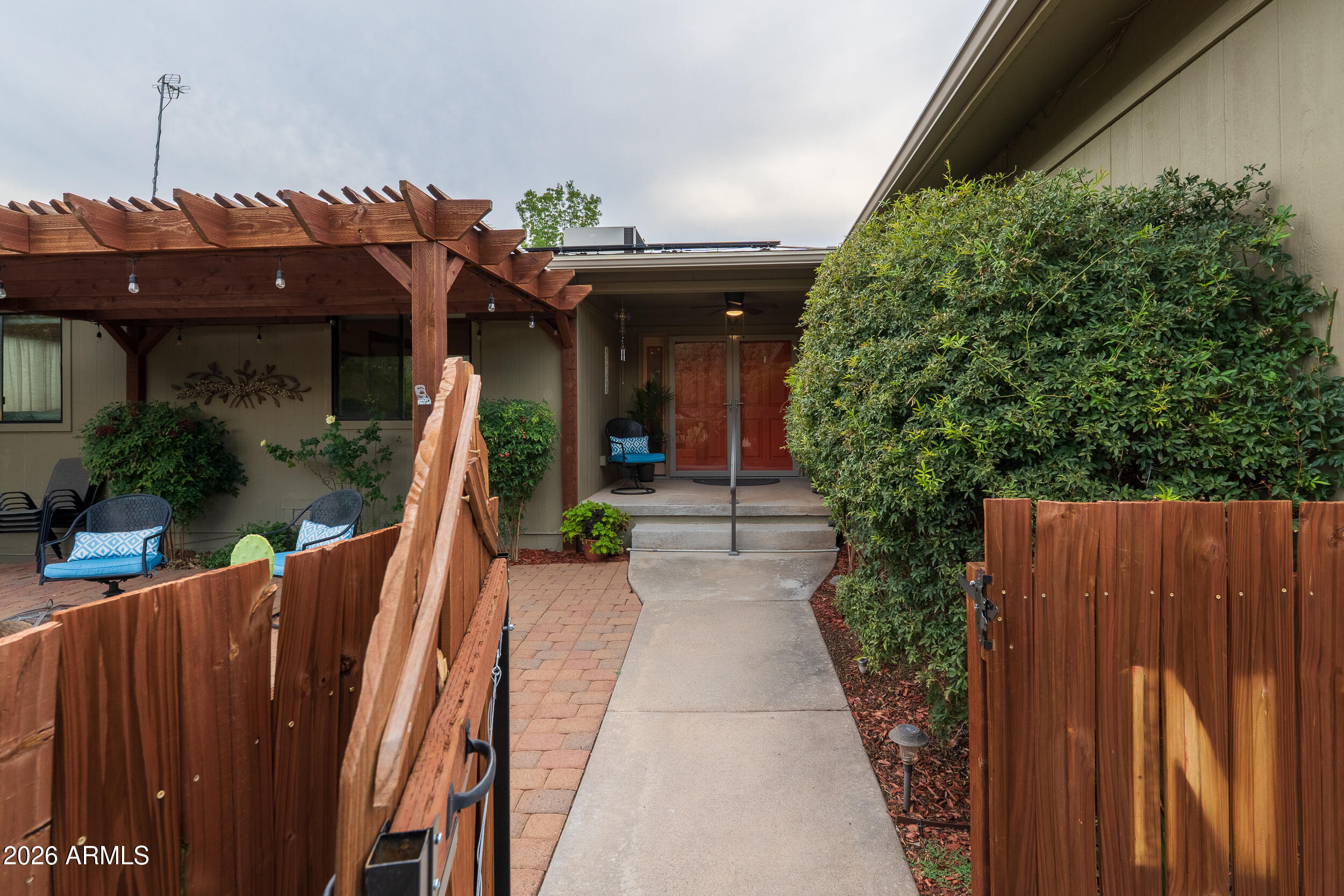 325 Raintree Road Sedona, AZ 86351 - Photo 38 of 43 GT_325RaintreeRD_Exterior_Ground_02