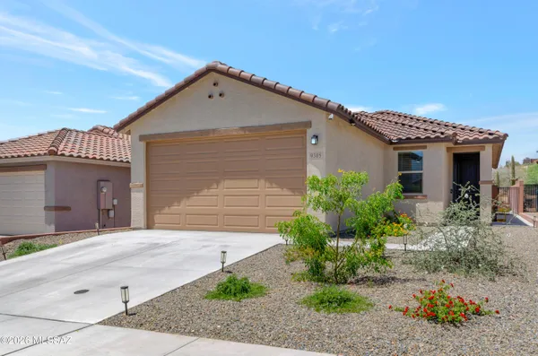 $430,888 | 9305 North Peridot Vista Avenue, Tucson, AZ 85742