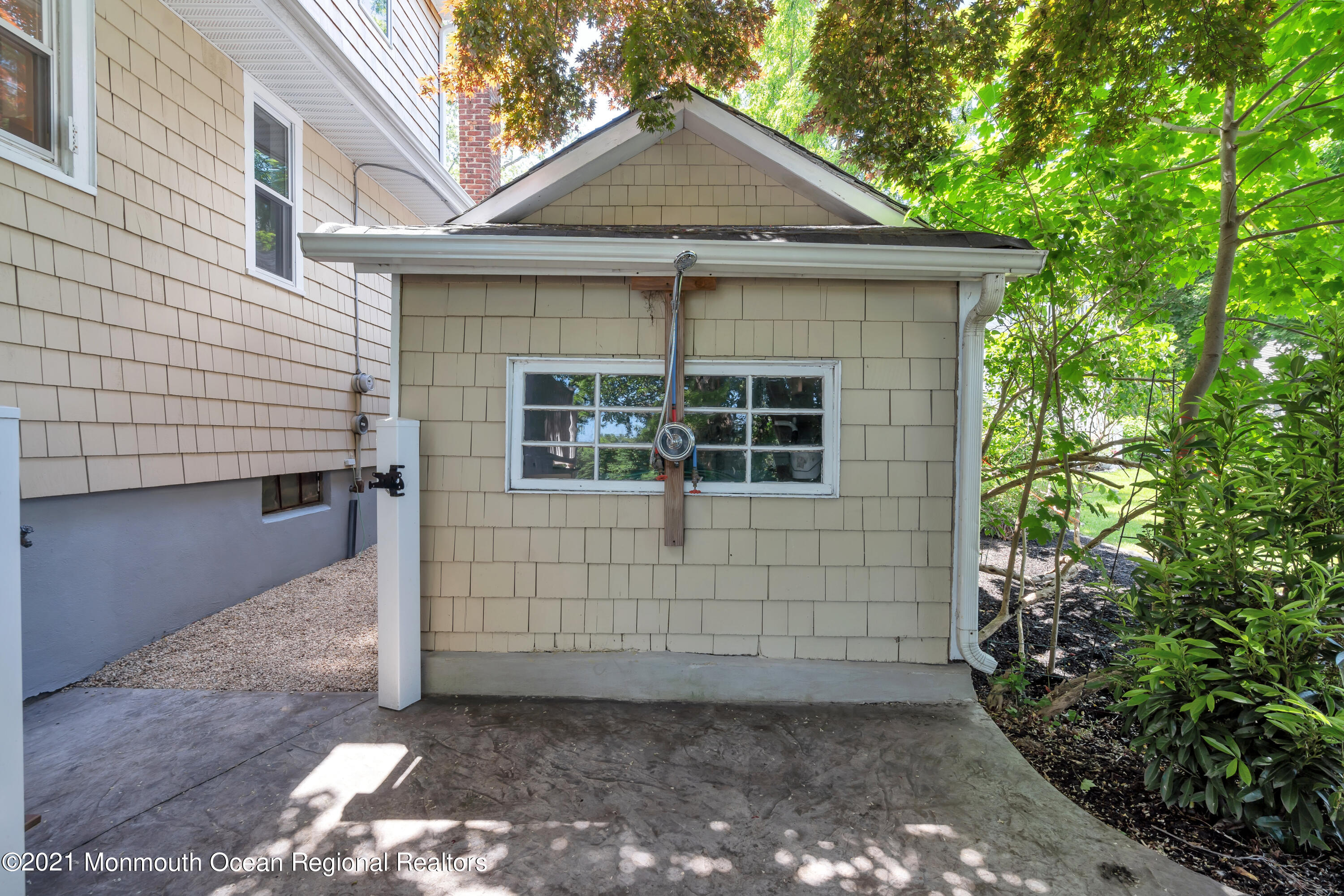 521 Locust Point Road Rumson, NJ 07760 - Photo 42 of 54 047_dsc03261