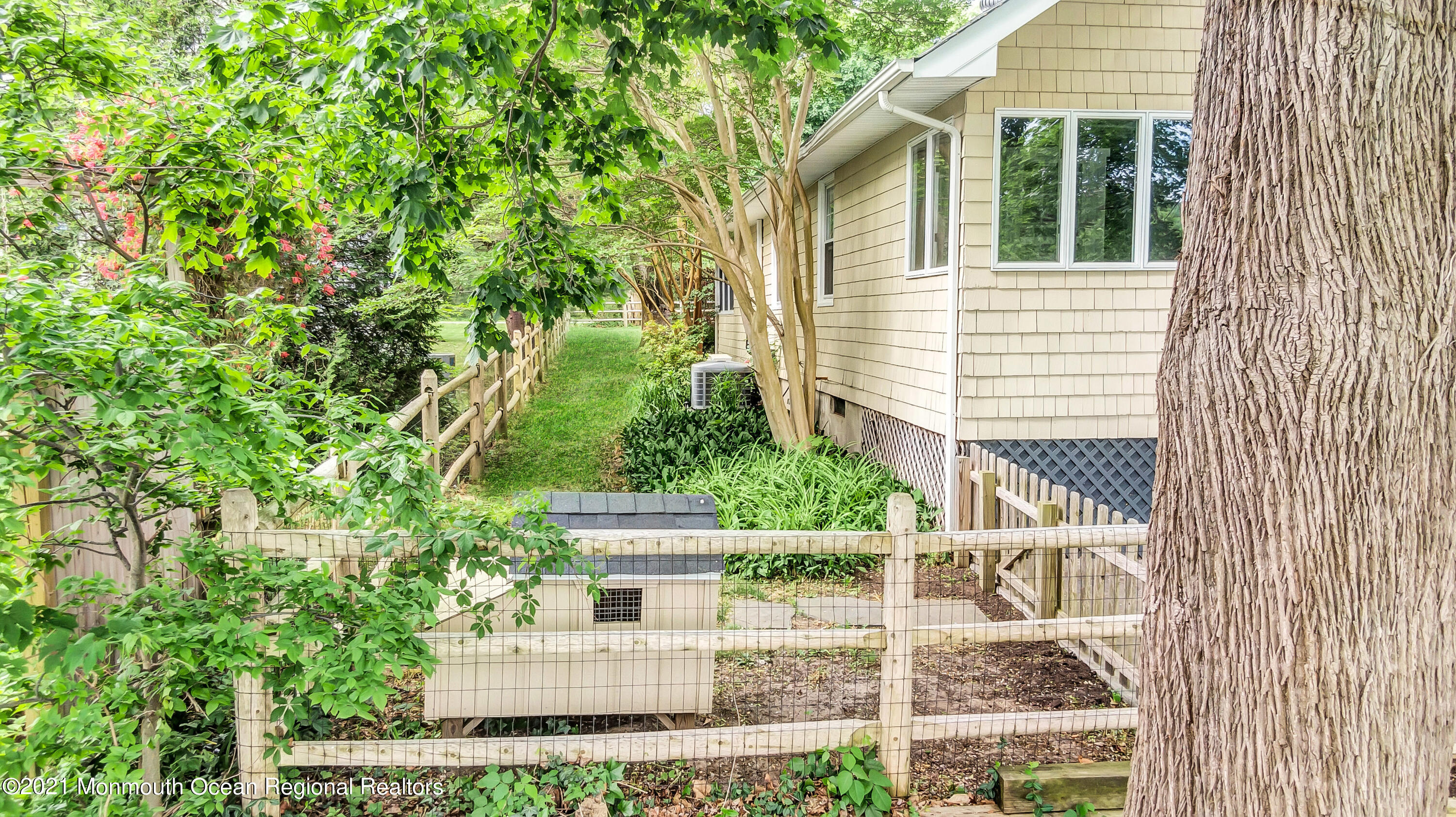 521 Locust Point Road Rumson, NJ 07760 - Photo 51 of 54 062_dji_0783_1