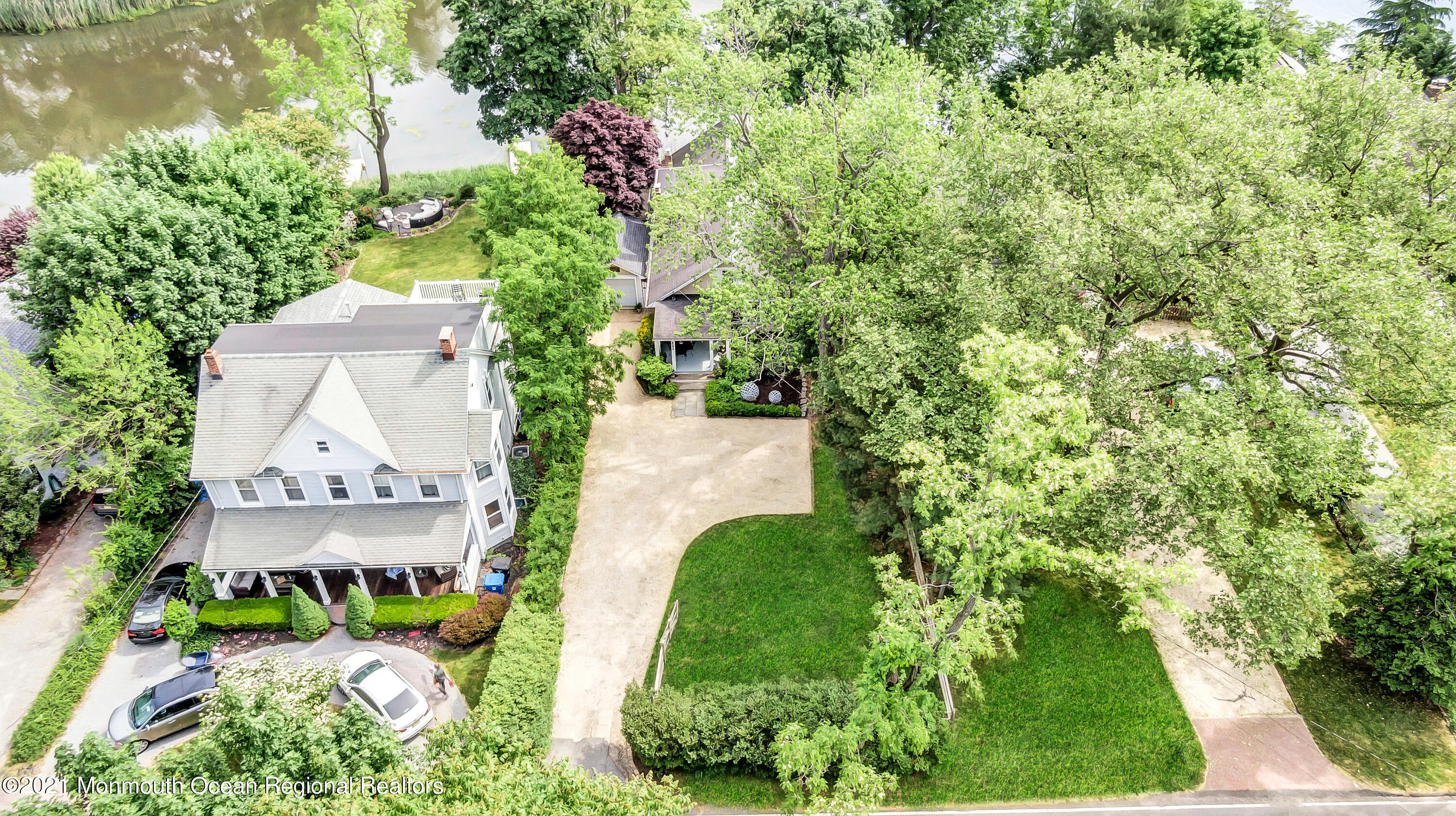 521 Locust Point Road Rumson, NJ 07760 - Photo 53 of 54 064_dji_0728_1