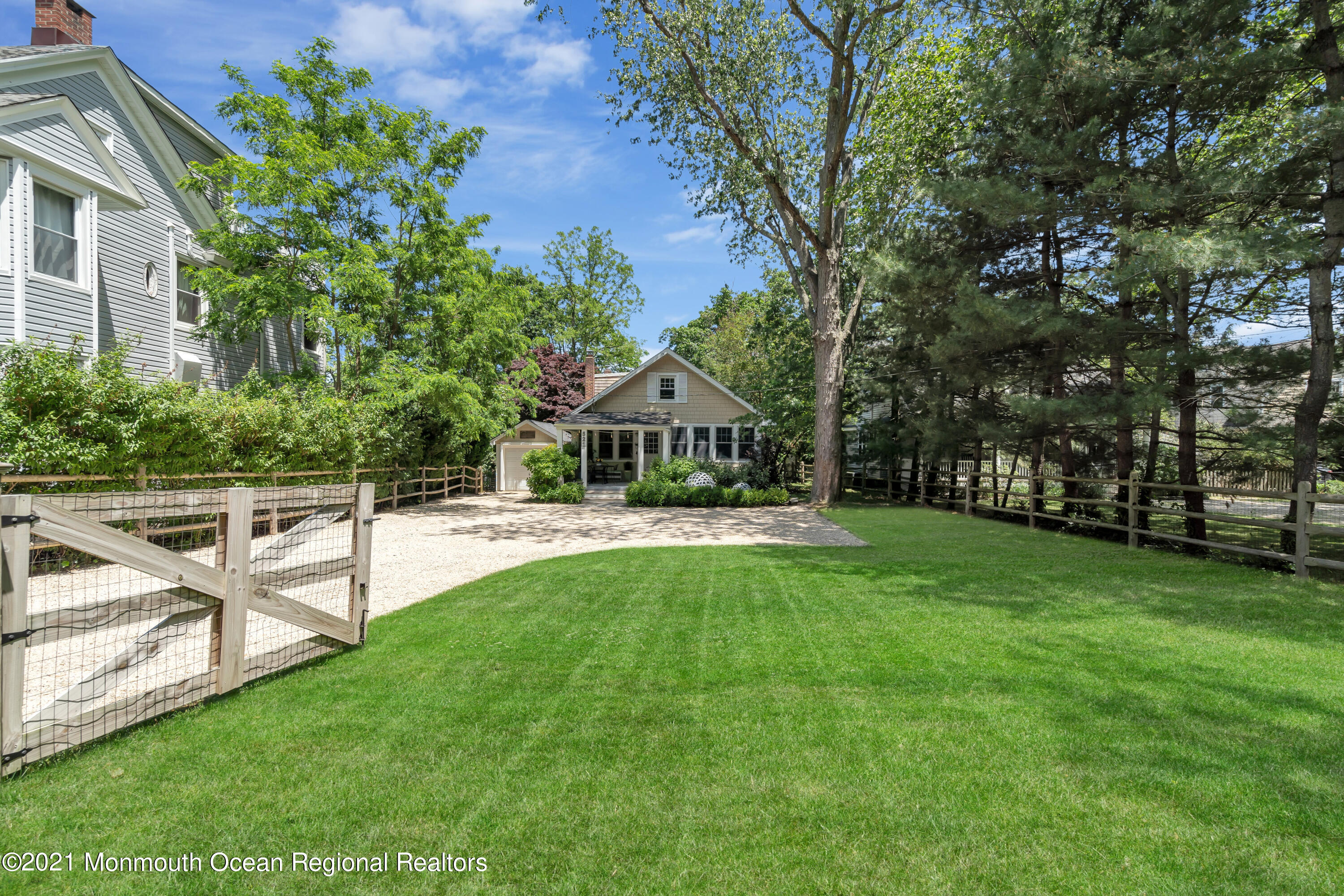 521 Locust Point Road Rumson, NJ 07760 - Photo 8 of 54 009_dsc03141_1