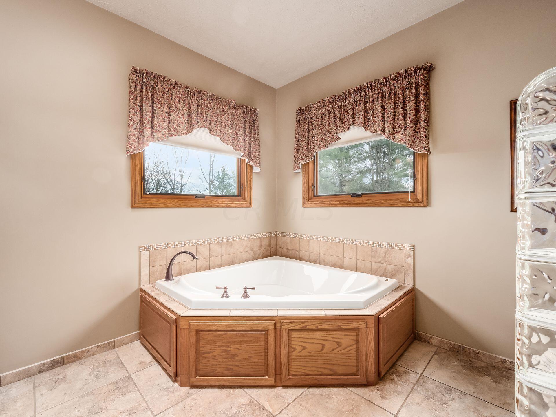13570 Toll Gate Road Pickerington, OH 43147 - Photo 34 of 80 050_d33_A 13570 Toll Gate 086