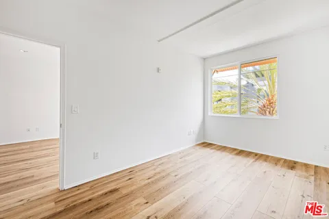 $599,000 | 13200 Pacific Promenade, Unit 322, Playa Vista, CA 90094
