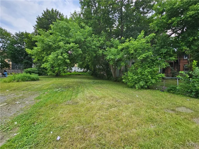 $49,900 | 717 Oswego Street, Utica, NY 13502