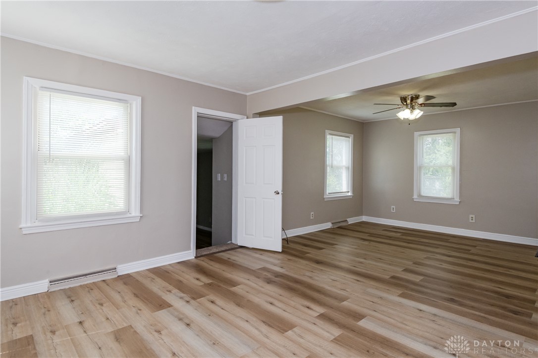 401 South Alex Road West Carrollton, OH 45449 - Photo 10 of 42