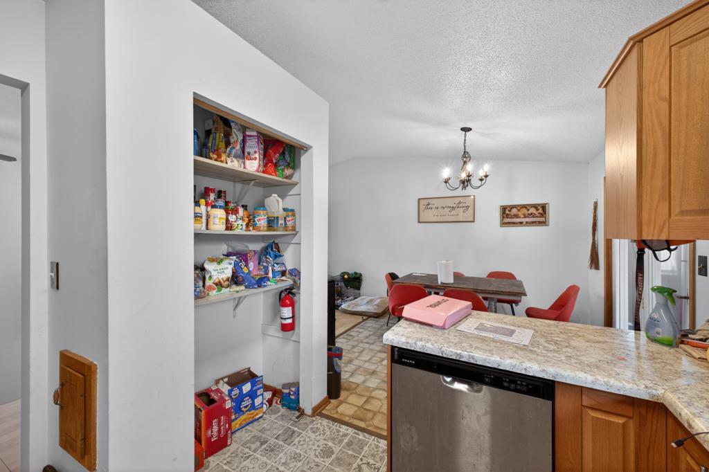 2042 50th Street Northwest Rochester, MN 55901 - Photo 12 of 26