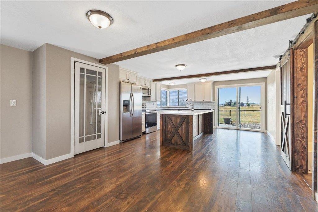 9911 West Trails Road Spokane, WA 99224 - Photo 8 of 43