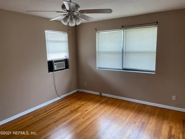 $995 | 1205 Lasalle Street, Unit 5, Jacksonville, FL 32207