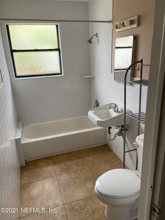 $995 | 1205 Lasalle Street, Unit 5, Jacksonville, FL 32207