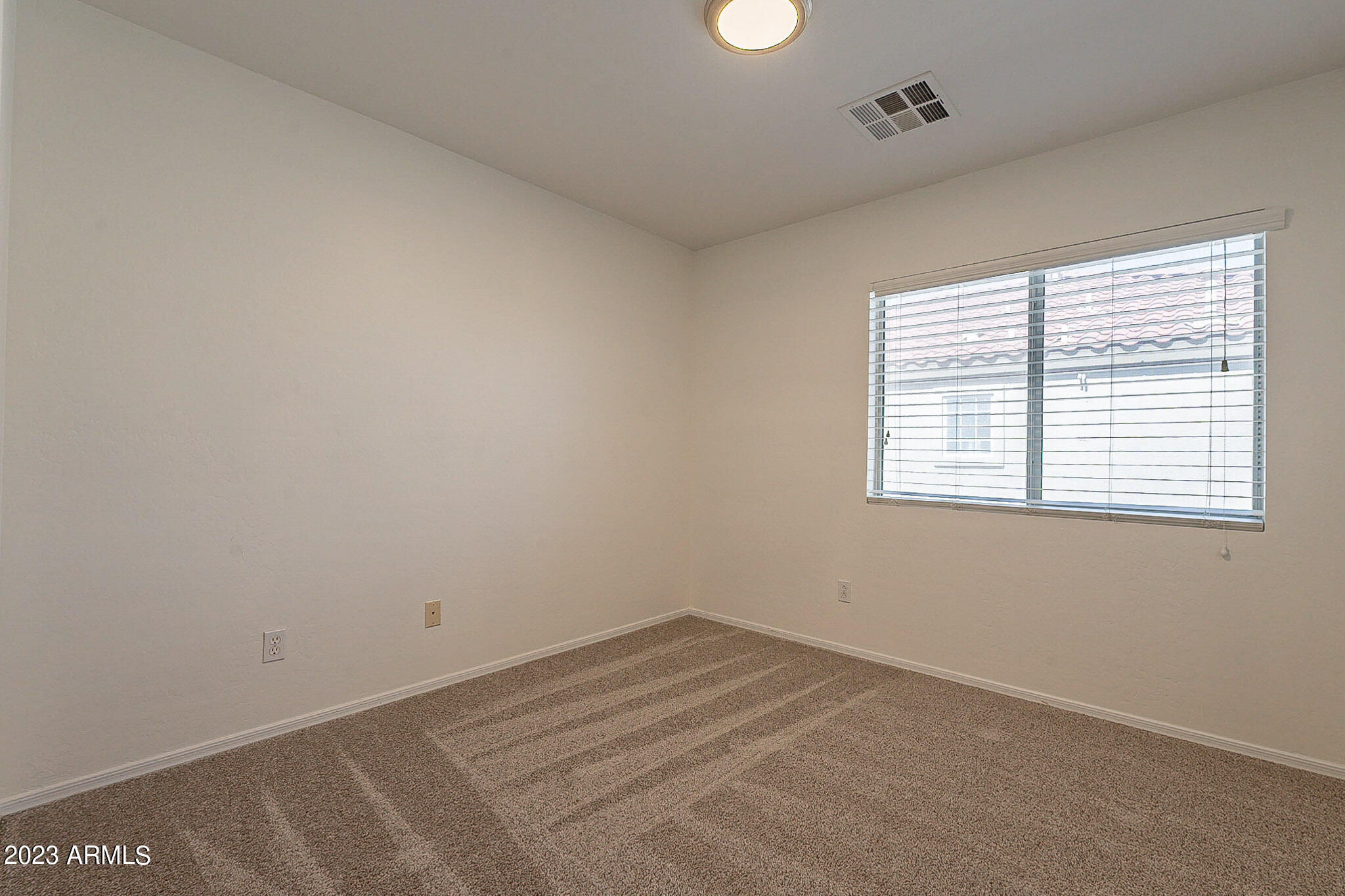 15636 West Calavar Road Surprise, AZ 85379 - Photo 11 of 17 Calavar-33