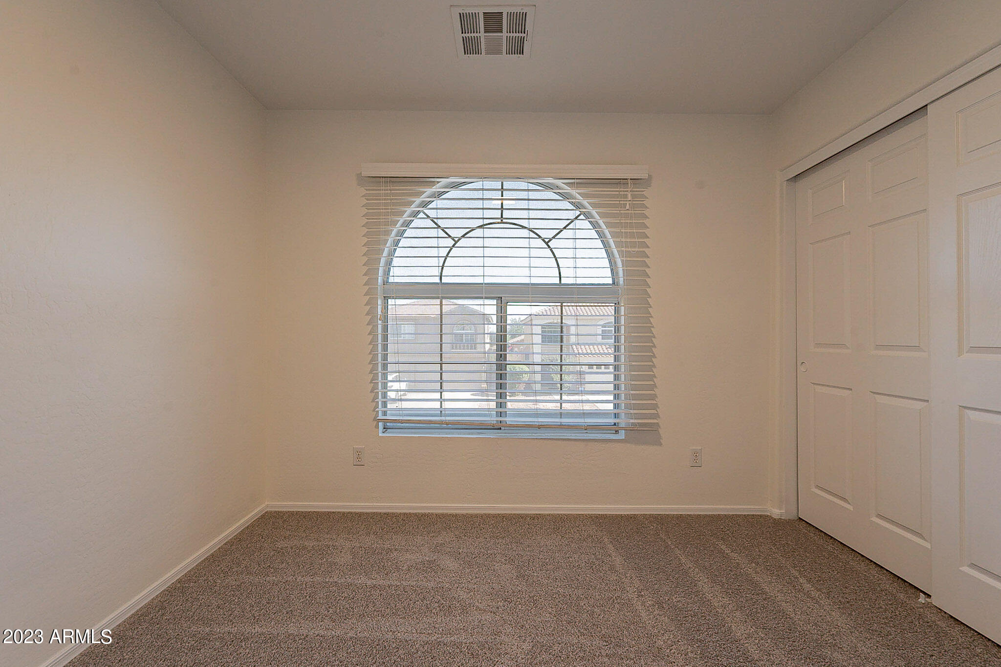 15636 West Calavar Road Surprise, AZ 85379 - Photo 13 of 17 Calavar-36