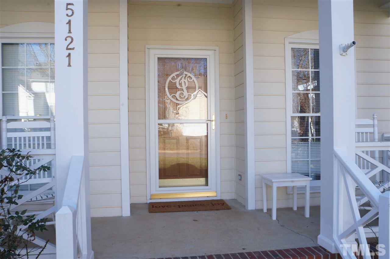 5121 Fairmead Circle Raleigh, NC 27613 - Photo 2 of 21