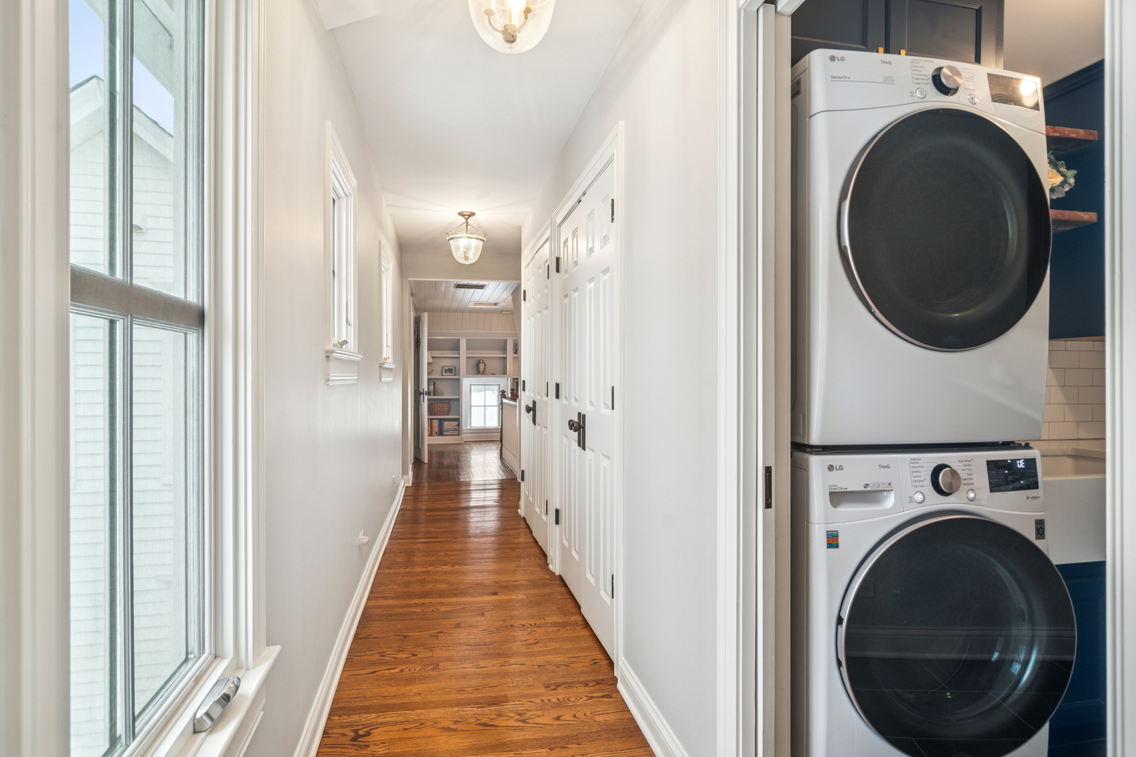 526 South Grove Avenue Barrington, IL 60010 - Photo 35 of 50 a view of a hallway with washer and dryer