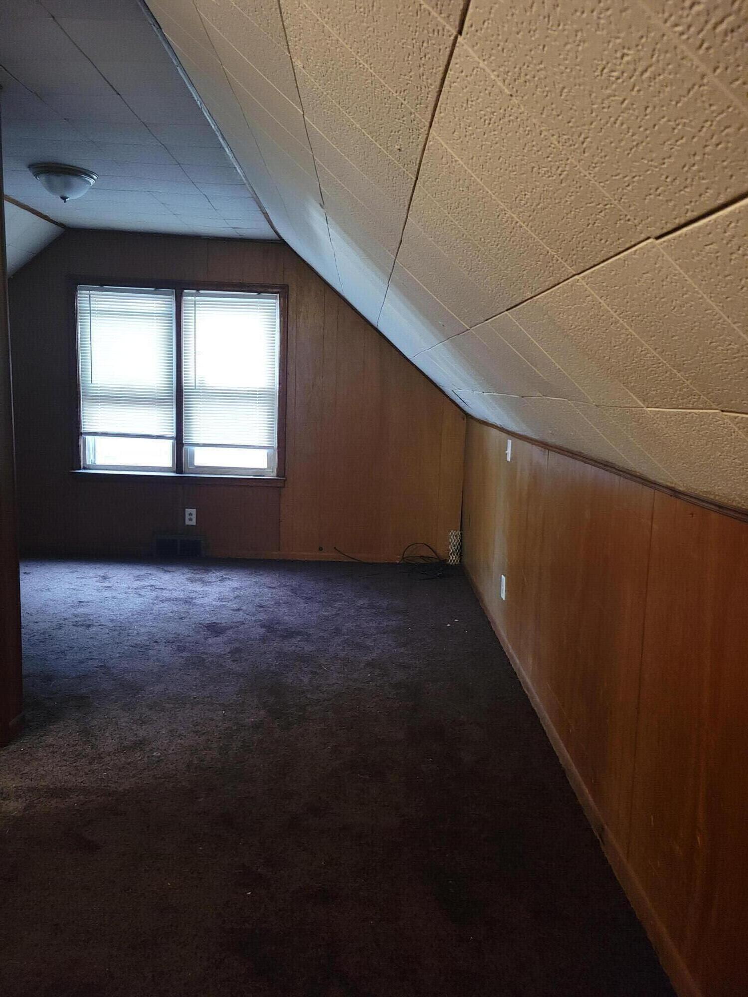 12505 Laing Street Detroit, MI 48224 - Photo 6 of 8 rooms3