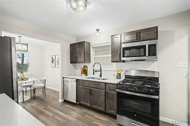 $179,900 | 12020 Lavida Avenue, St. Louis, MO 63138