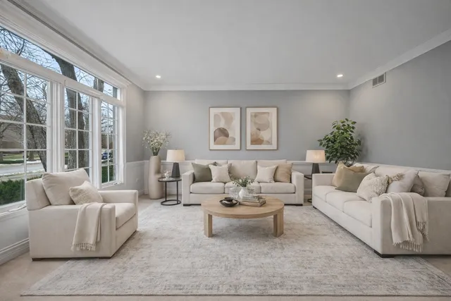 $900,000 | 884 Twin Elms Lane, Batavia, IL 60510