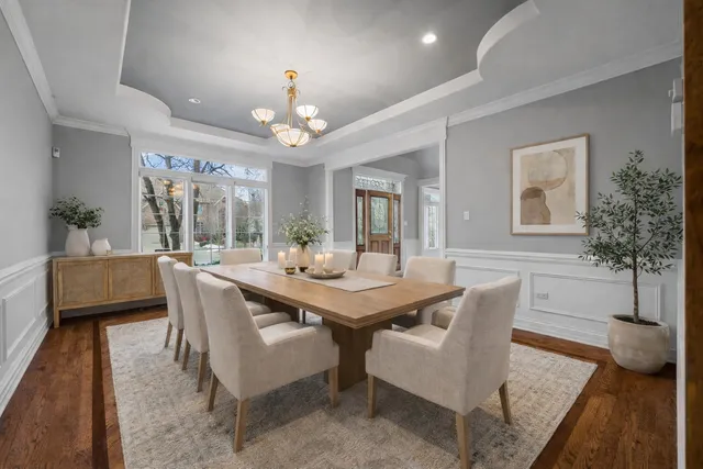 $900,000 | 884 Twin Elms Lane, Batavia, IL 60510