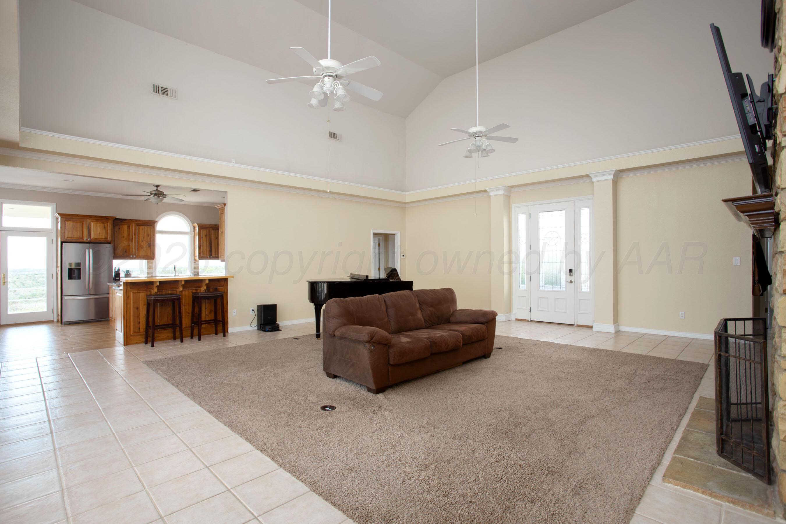 70 Stonebridge Gate Road Amarillo, TX 79124 - Photo 46 of 52 Living area
