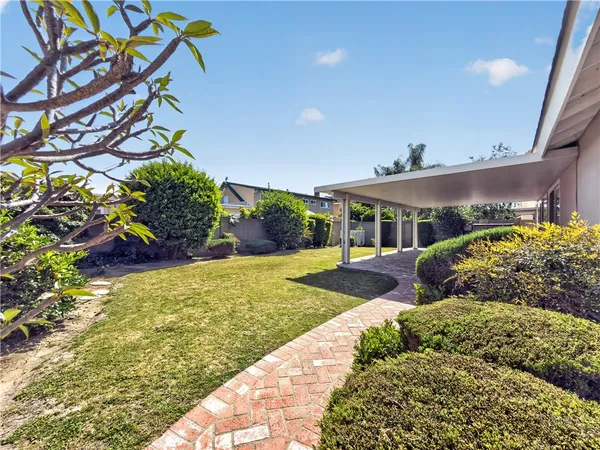 $1,295,000 | 4192 Sussex Circle, Cypress, CA 90630